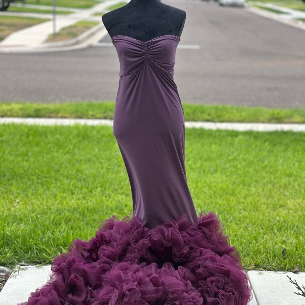Elegant Purple Strapless Maternity Gown